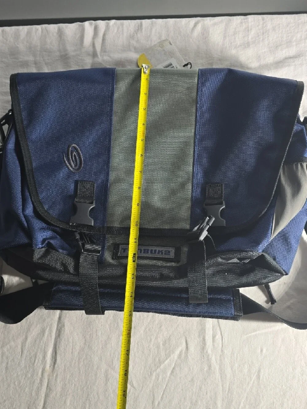 Timbuk2 Navy and Gray Messenger Bag with Black Accents